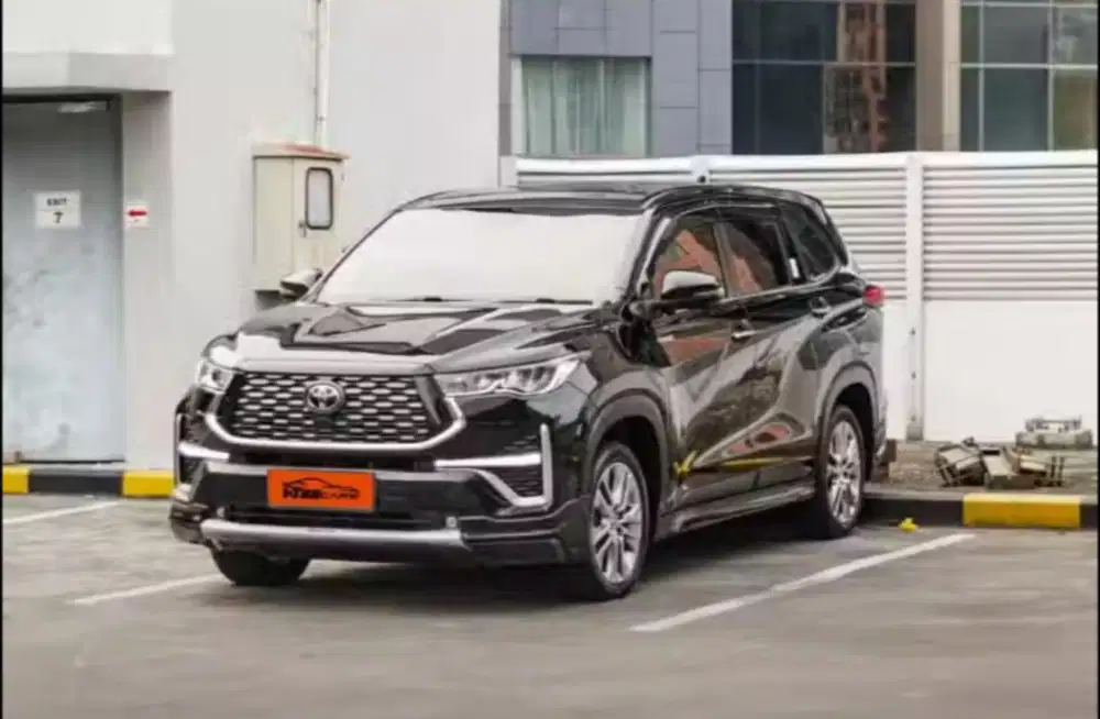 Zenix Q Hybrid Modelista TSS - Pajak Agt 2026 - Like New !!!