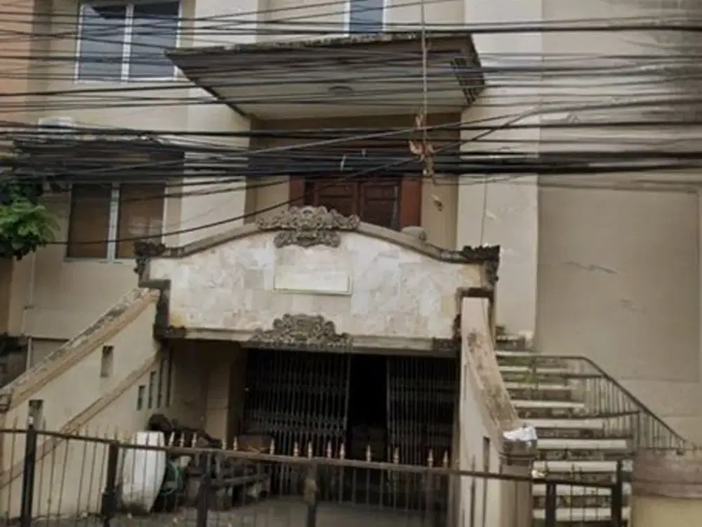 Shop With The Expansive Layout And Strategic Location For Rent In Denpasar