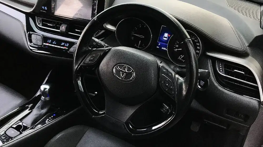 Toyota CHR 2018 KM Rendah