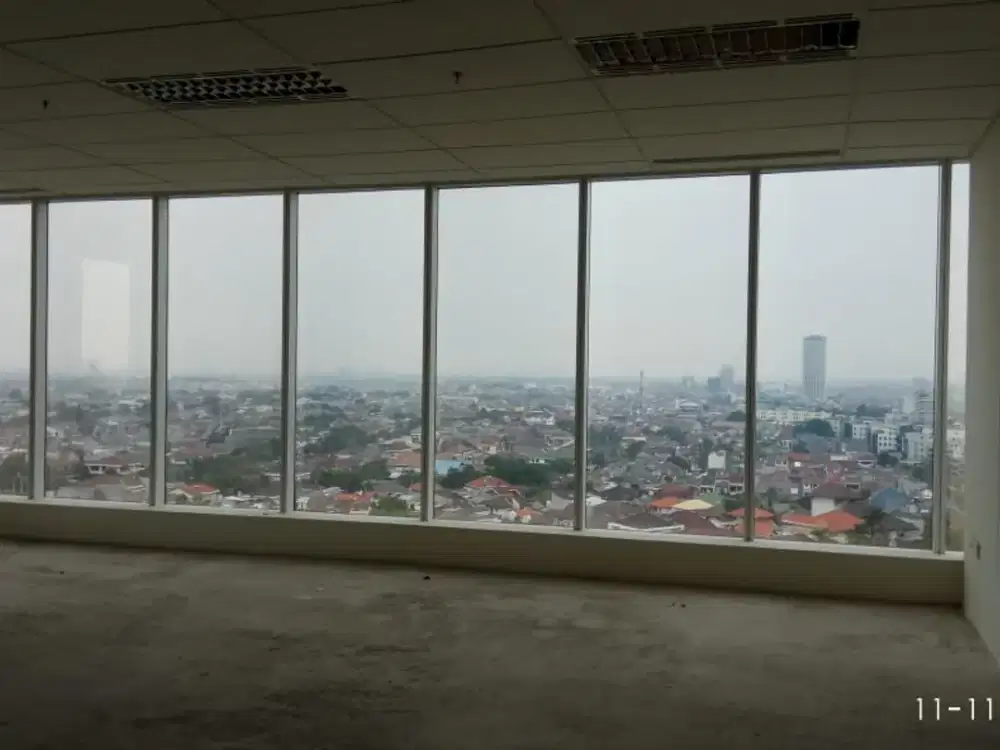 Space Office Kantor di Gedung AKR Tower Kebon Jeruk Jakarta Barat