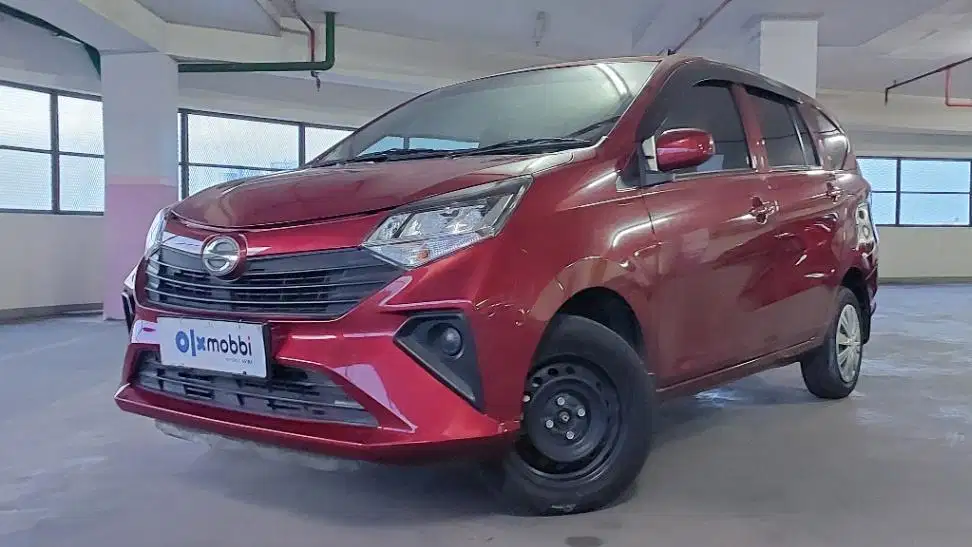 Like New TDP 7JT Daihatsu Sigra 1.2 X Bensin-MT 2023 Merah