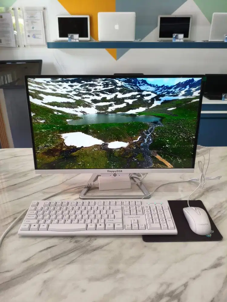 PC All in One i7 8GB 24 Solusi Kantoran Praktis & Hemat Ruang