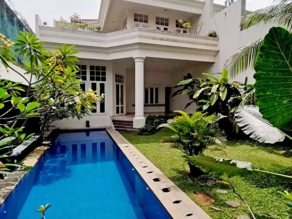 Disewakan rumah mewah Kemang cocok untuk Expat pejabat tinggi 600m2 6 kamar tidur