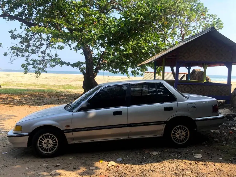 Di jual Honda Grand Civic th 91