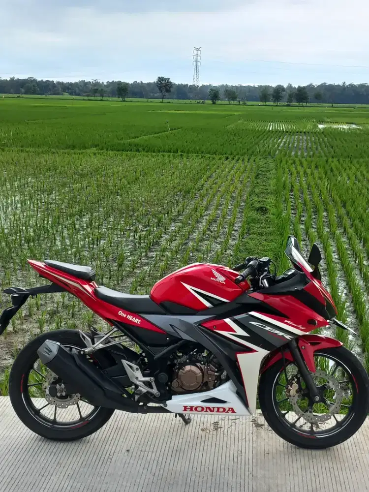 DIJUAL CBR 150 R