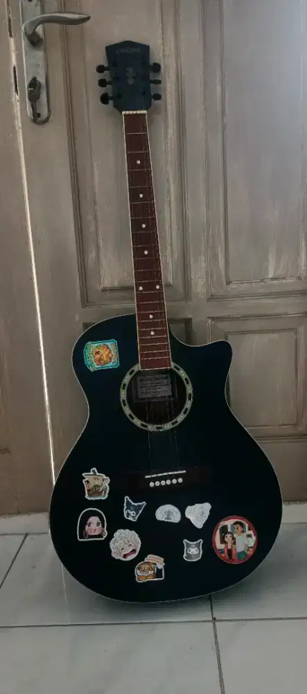 Gitar merk Grazia, second