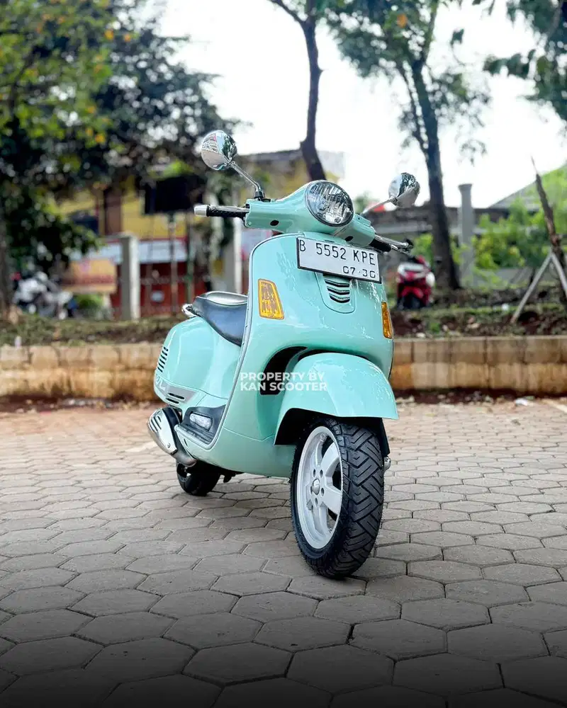 VESPA GTS 150 3V 2015 BERGARANSI