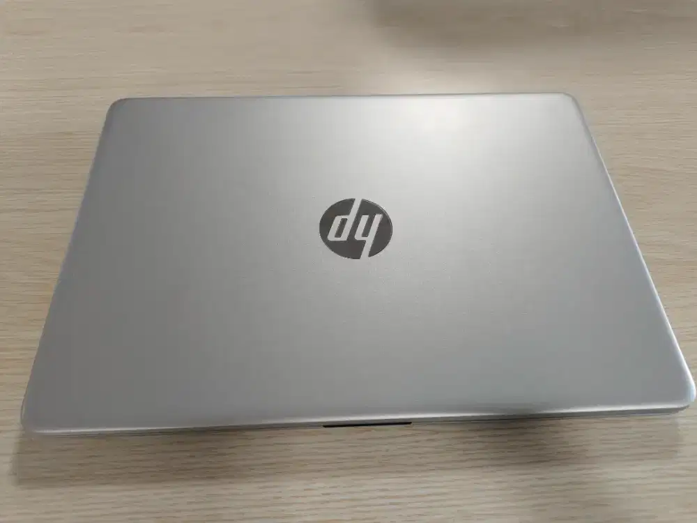 Laptop HP (14s-dq2052tu) i5 gen 11, SSD 512gb