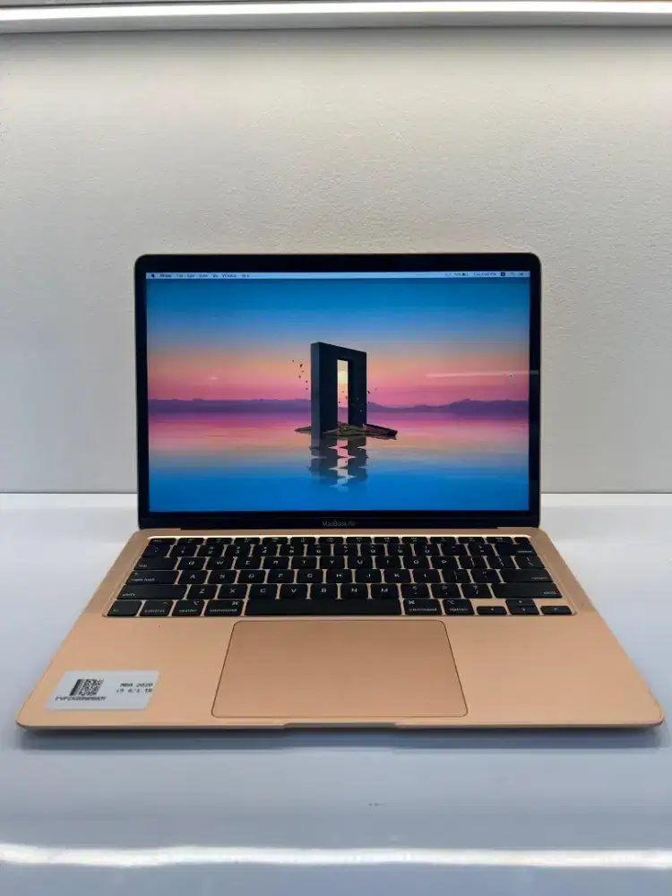 Macbook Air 2020 i7 8/1 TB Rosegold Second Original