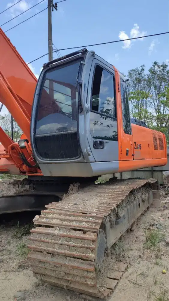 Exca Hitachi 330 2012
di Samarinda