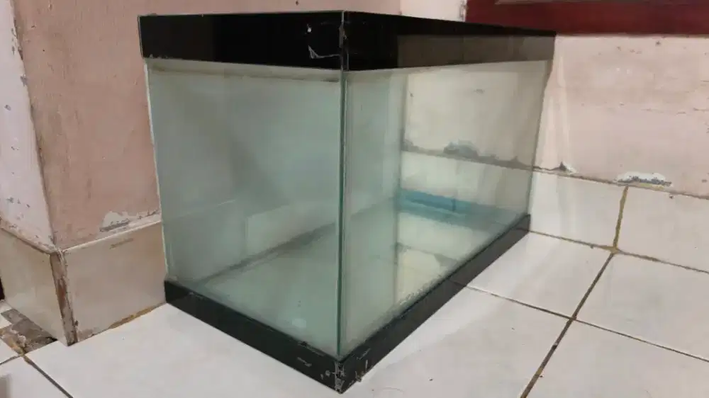 AQUARIUM BEKAS 50 X 25 X 30