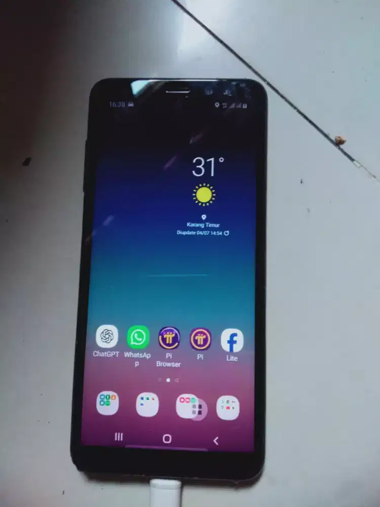 samsung a8 2018 ram 4 64gb