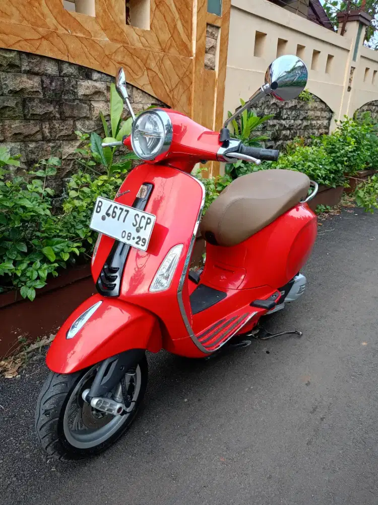 JUAL VESPA PRIMAVERA 2017 KM 29 RB