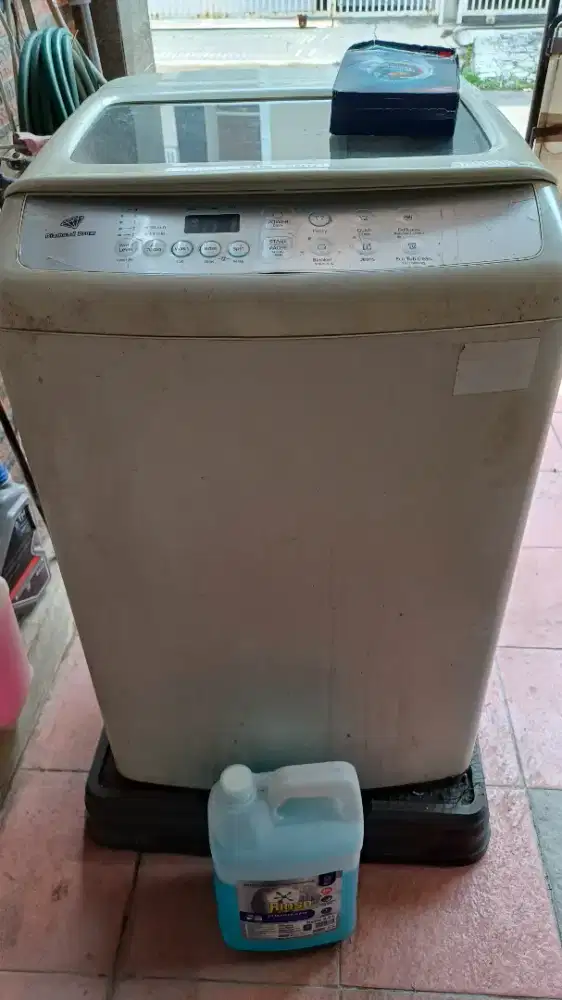 Mesin cuci Samsung