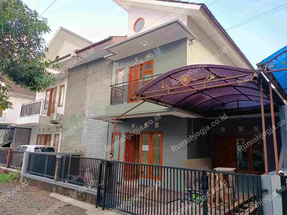 rumah strategis sambego Maguwoharjo dekat lottemart