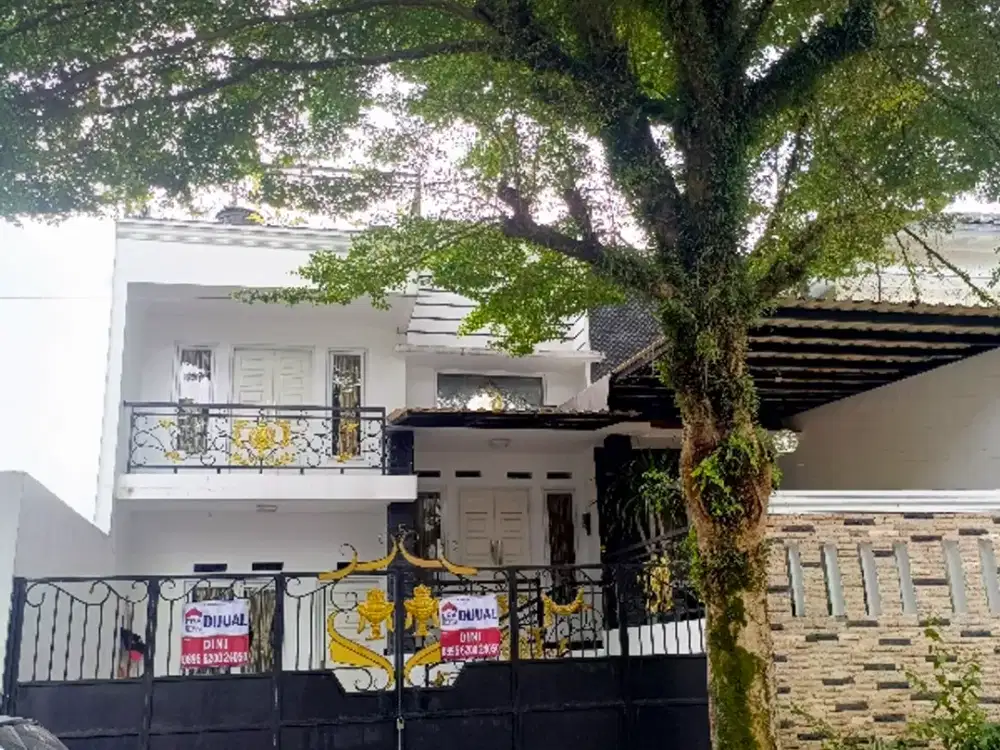 dijual rumah 3 lantai bukit nirwana residence