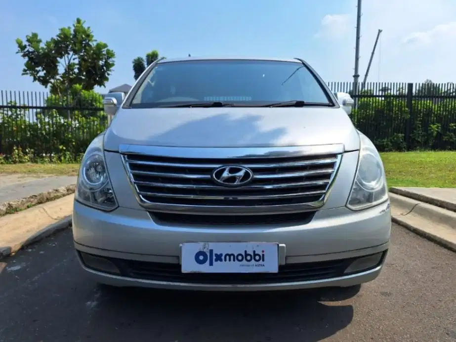 LOW DP Hyundai H-1 2.4 Bensin-AT 2012 WGZ