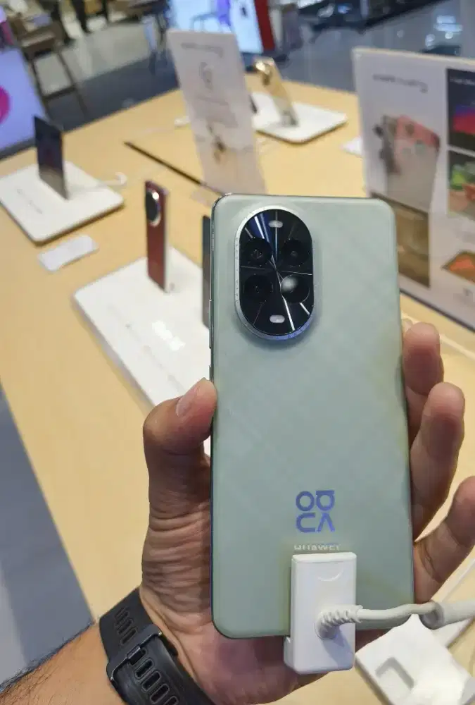 HUAWEI NOVA 13 PRO GARANSI RESMI