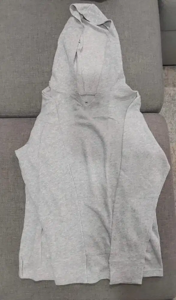 Grey Hoodie / Hoodie Abu