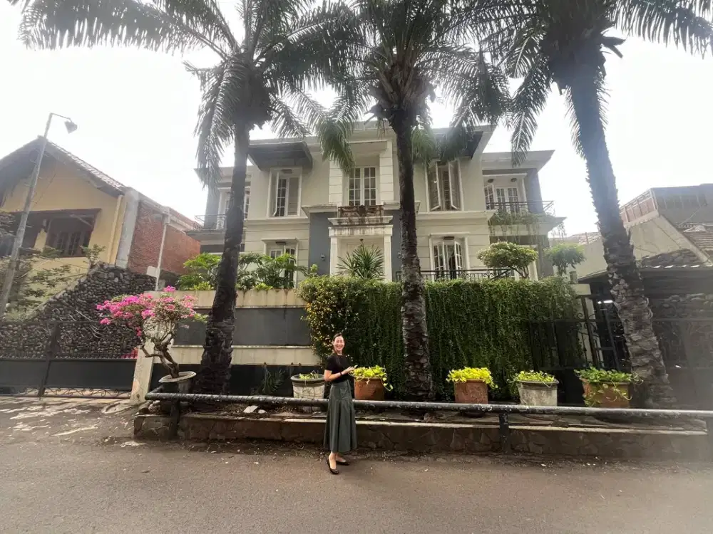 Rumah Mewah Komplek Elite 2 Unit Furnished Cempaka Putih, Jakarta Pusat