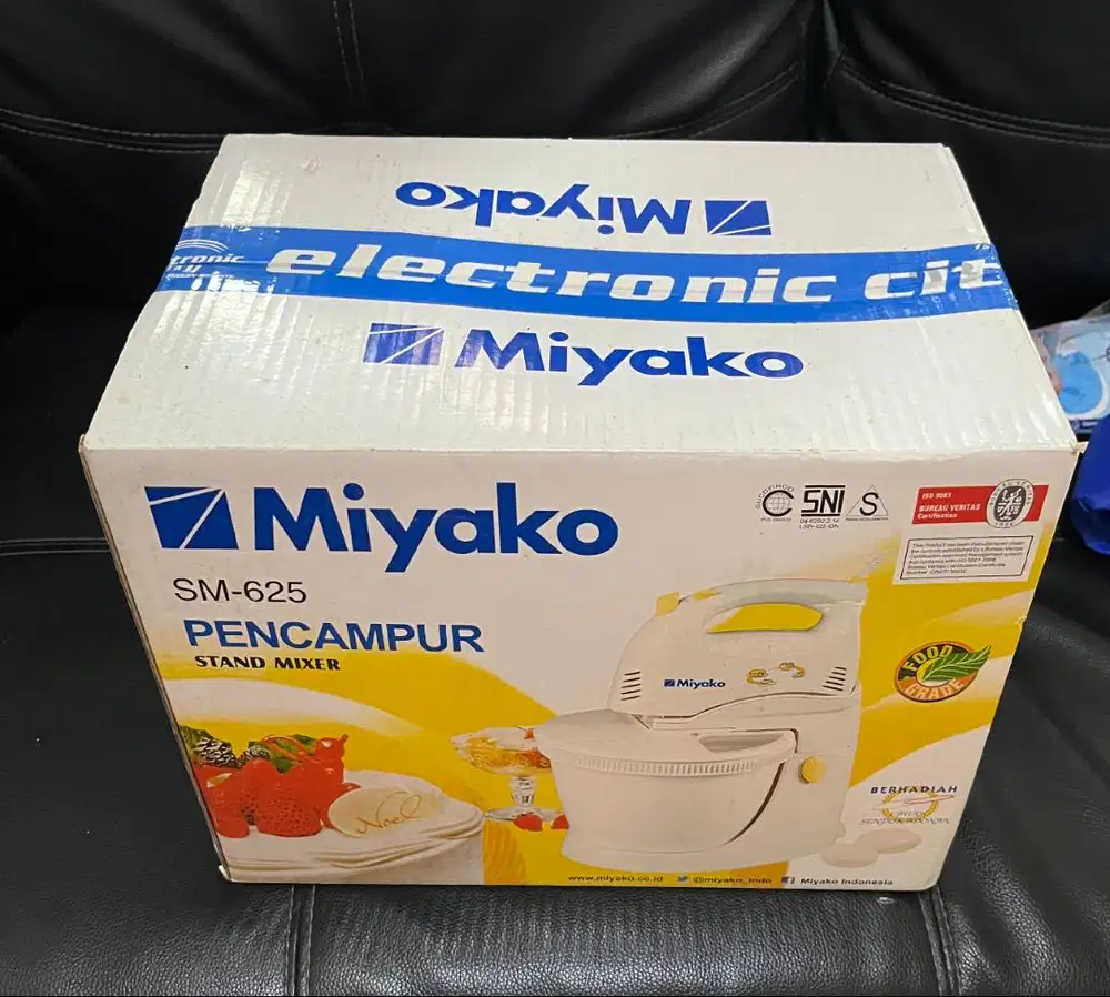 Miyako Stand Mixer