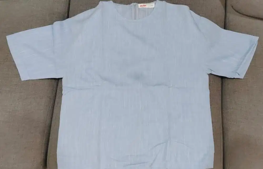 Blouse Biru Merk Yuan