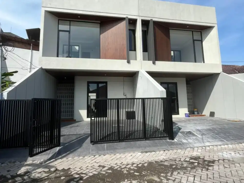 DIJUAL RUMAH MODEL KANSO HOUSE,KLAMPIS SEMOLO SURABAYA