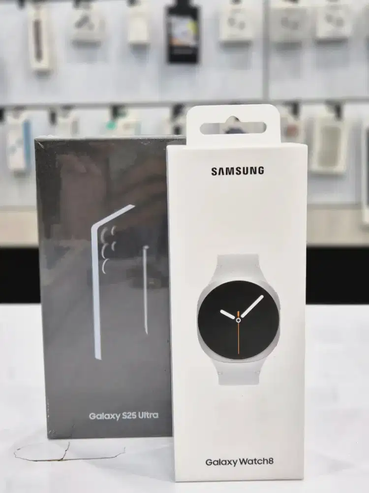 SAMSUNG S25ULTRA 12-256 Free Watch 8 40mm