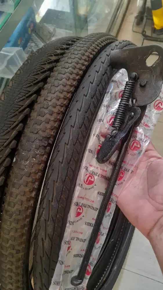 Ban sepeda luar dalam size 26