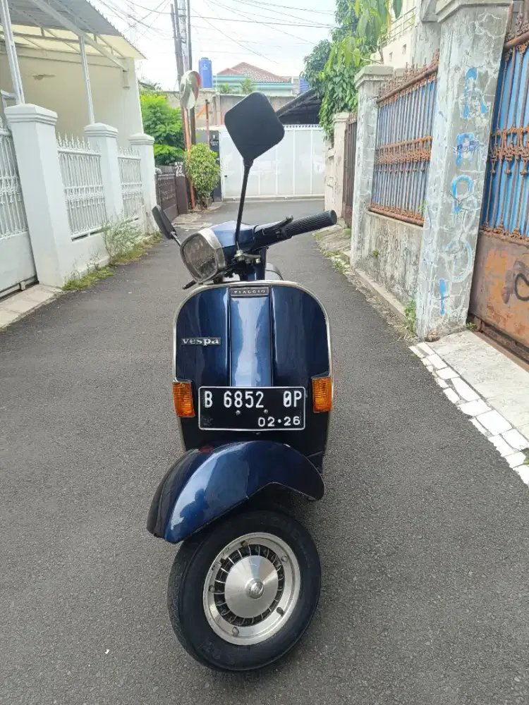 Vespa Tahun Muda Exclusive 2002 Double Starter