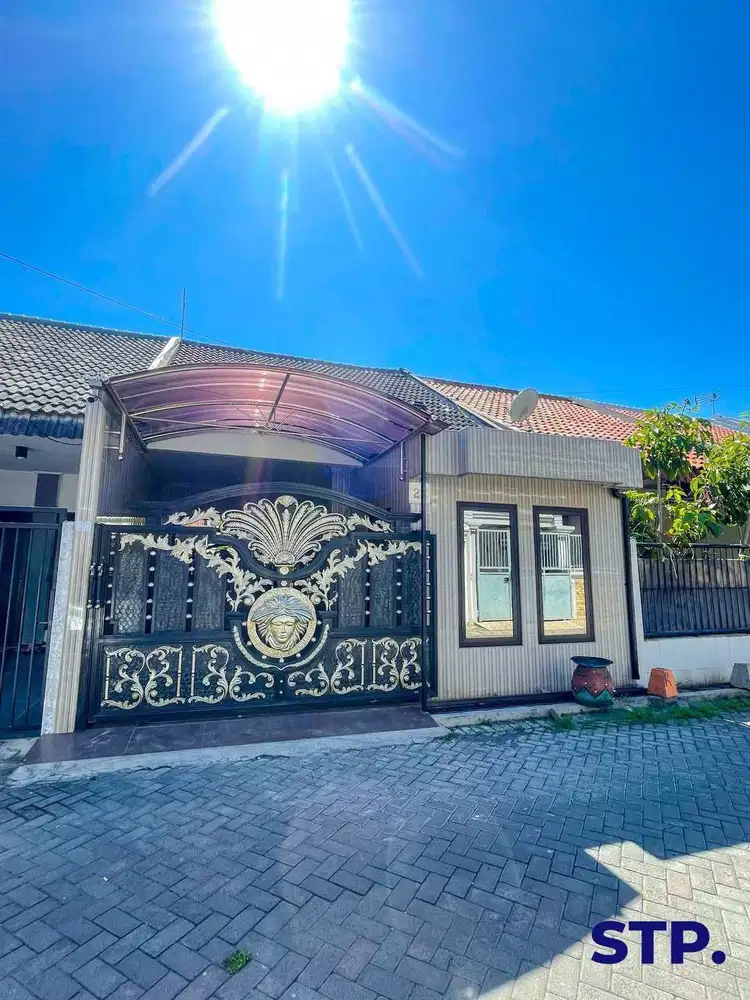 RUMAH FULL RENOVASI GRANITE TILE DI BRONGGALAN 10 MENIT KE UNAIR