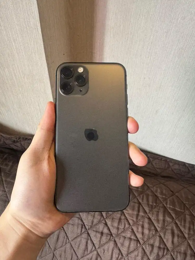 iphone 11 pro 64 black