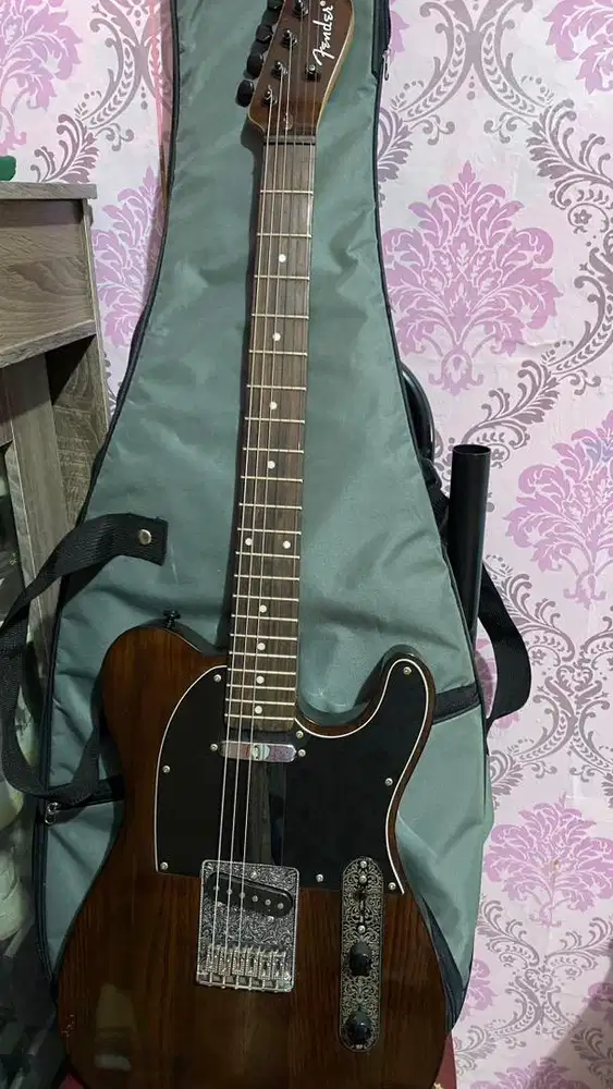 Gitar Fender Telecaster Custom
