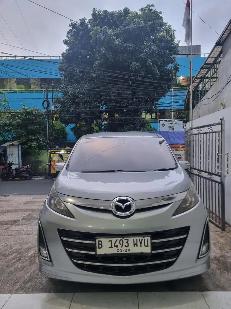 Mazda Biante 2013 Bensin