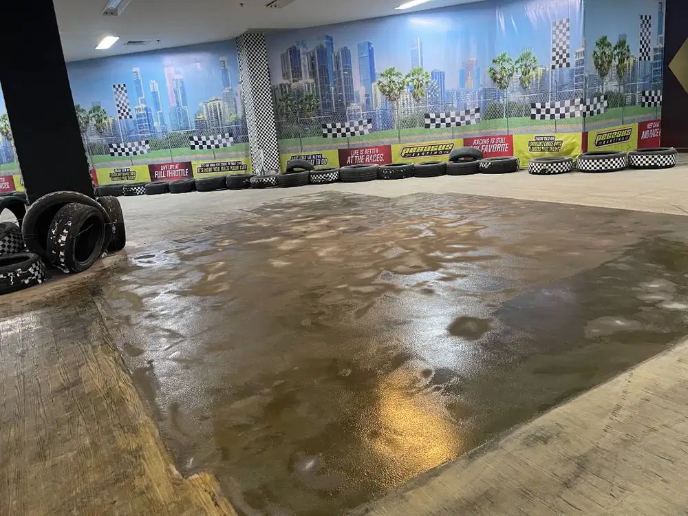 Cat Epoxy Mortar 4:1, Solusi Perbaikan Lantai Keropos