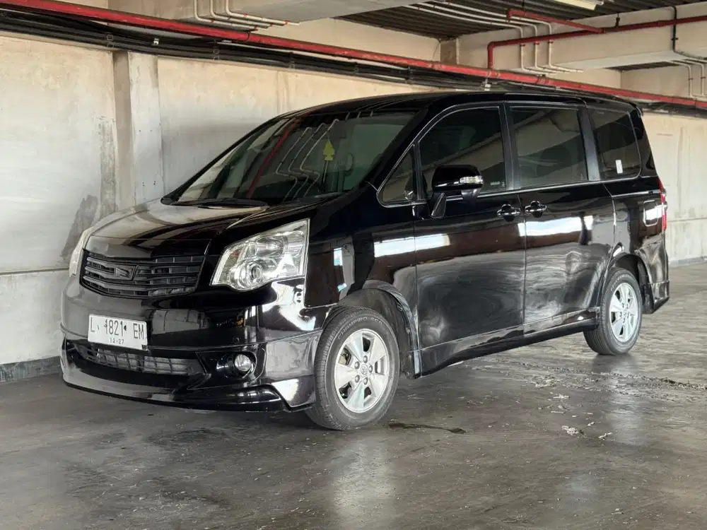Toyota Nav1 2013 Bensin