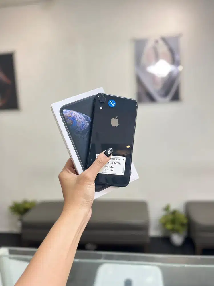 iPhone XR 64GB fullset mulus nominus bergaransi terima tt cod kredit