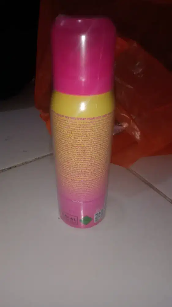 DAZZLE ME GET A TRIP MAKEUP SETTING SPRAY - HSC 2025