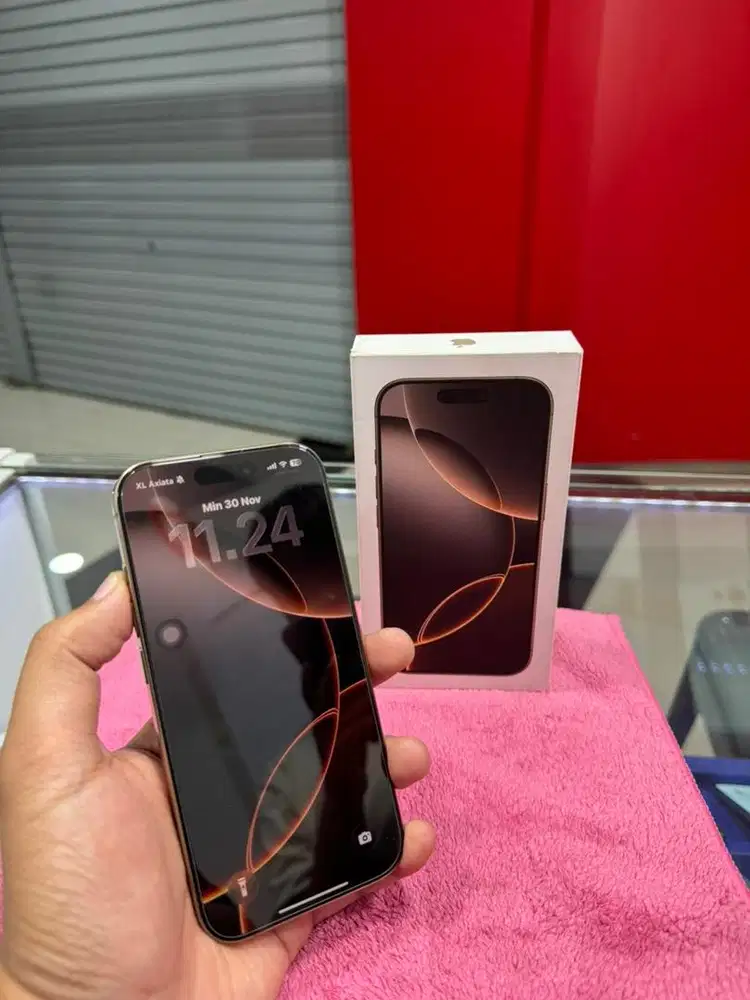 Iphone 16pro 512gb garansi resmi ibox bh 100% garansi panjang