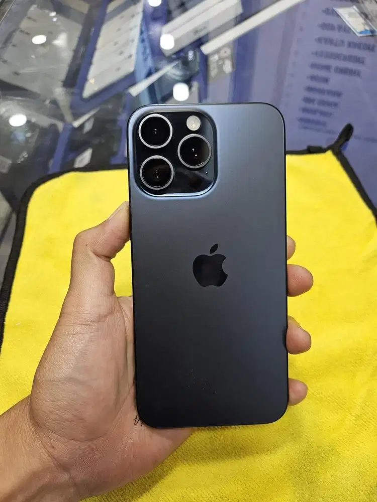 Iphone 15promax 256gb garansi resmi ibox fullset original