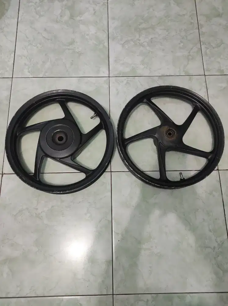 Velg metik Honda 110