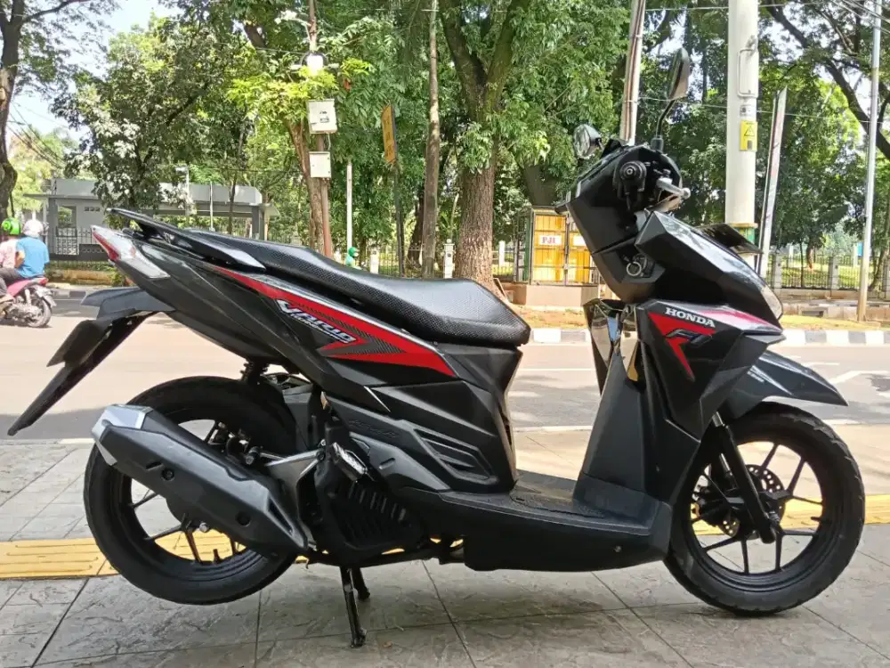 DIJUAL CASH HONDA VARIO 125 LED OLD CBS THN 2016 PAJAK IDUP SIAP PAKAI