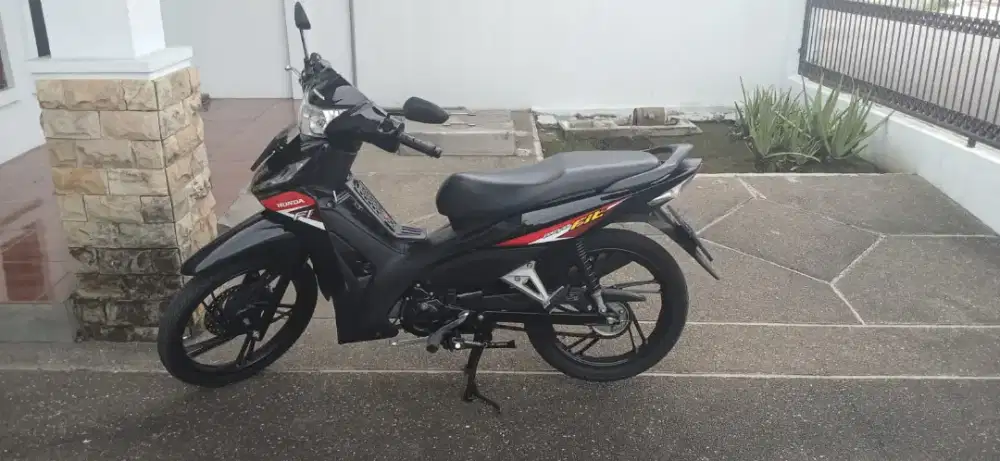 Jual Honda Revo Fit