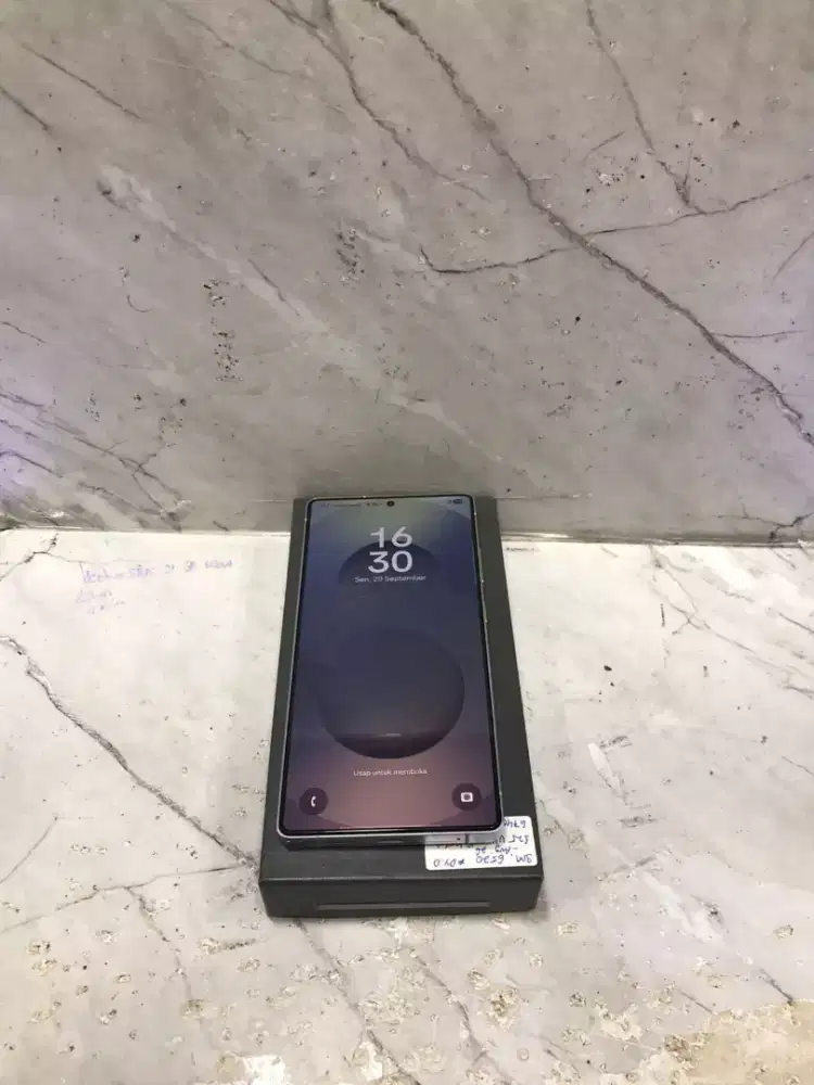 Di jual HP SAMSUNG GALAXY S25 ULTRA 5G SILVER BLUE RAM 12GB ROM 256GB