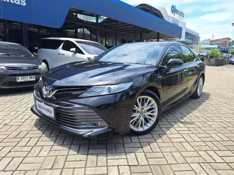 LOW DP Toyota Camry 2.5 Hybrid-AT 2021 SAR