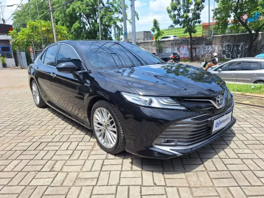 LOW DP Toyota Camry 2.5 Hybrid-AT 2021 SAR