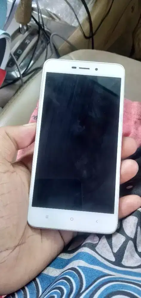 Do jual hp xiomi a 4 kondoso mati murah aja