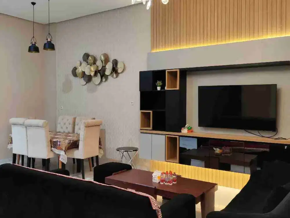 DIJUAL VILLA KOMPLEK ROYAL SUMATERA CLUSTER AKASHA Full Furnished dengan Perabotan