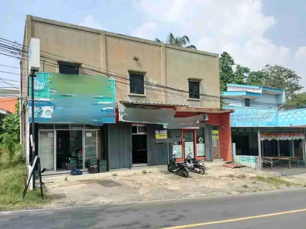 3 Ruko Pinggir Jalan Raya Ciracas Lingkar Selatan Kota Serang
