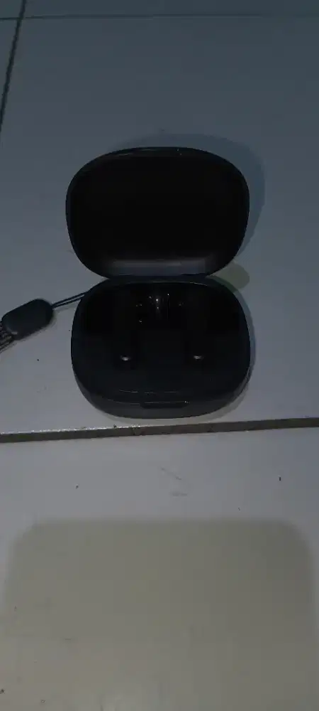 Earbud R50i kondisi sangat mulus